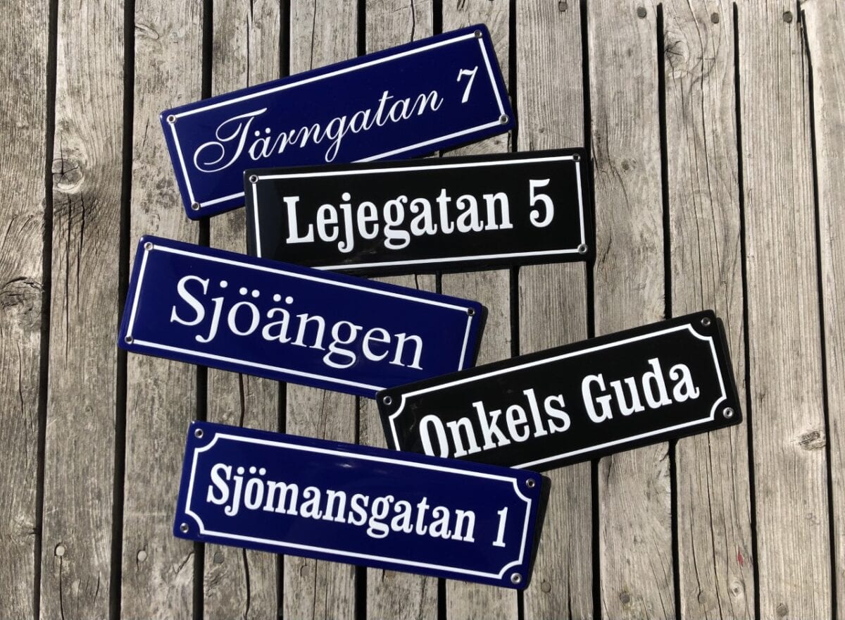 Gatunamnsskylt-10x30